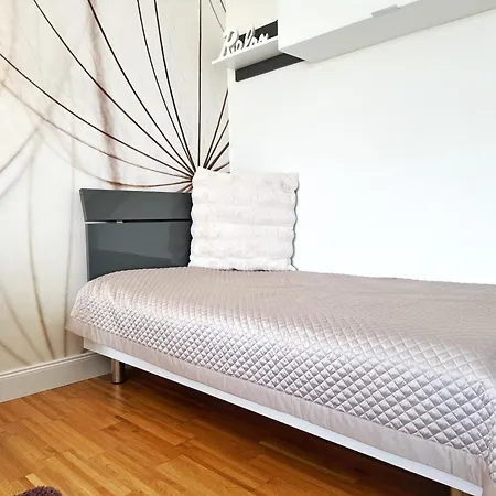 Kluenderberg - Haus Isabell 1, App 8 *